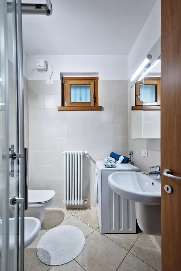 Casa Alessandro Con Piscina Lago Di Garda Salionze Apartment
